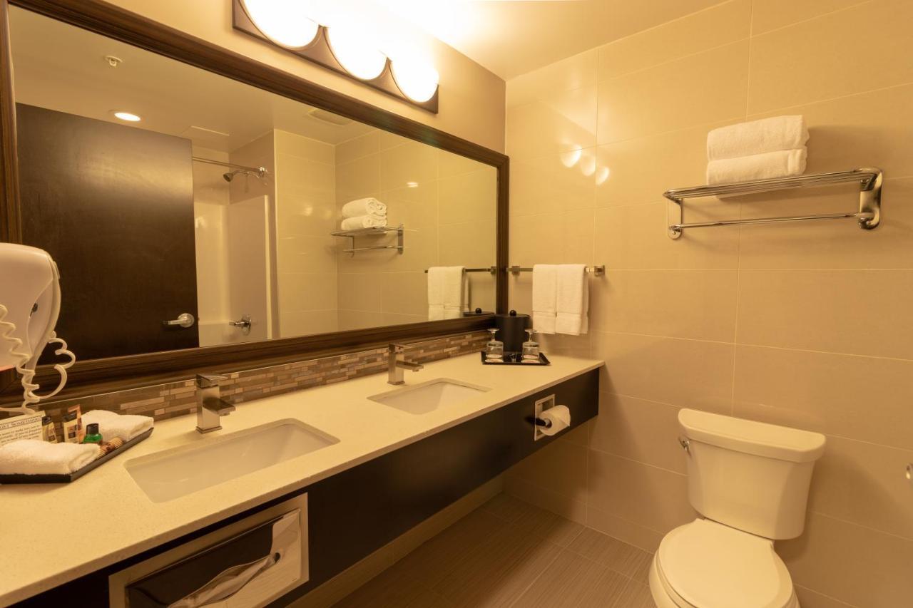 Kanata 3* Whitecourt